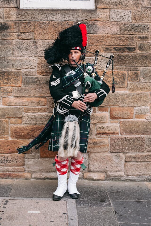 Bagpiper