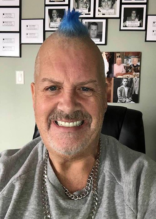 Portrait selfie of Thomas MacEntee as he happily educates others about family history work.