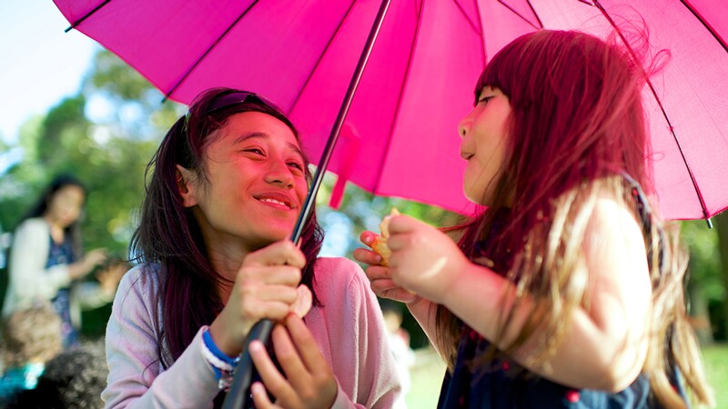 mother-daughter_telescope-1804539