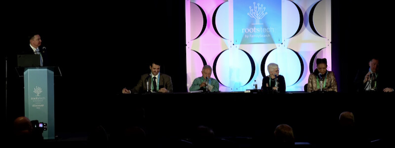 I partecipanti al simposio ARC (RootsTech 2025) da sinistra a destra sono stati Thiago Lima Nicodemo, Regalado Trota Jose, Leslie Weir, Brenda Mamvura e Steve Nickle.