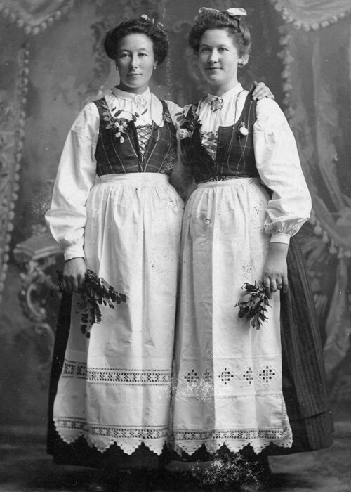 bunader, traditionella dräkter från Norge