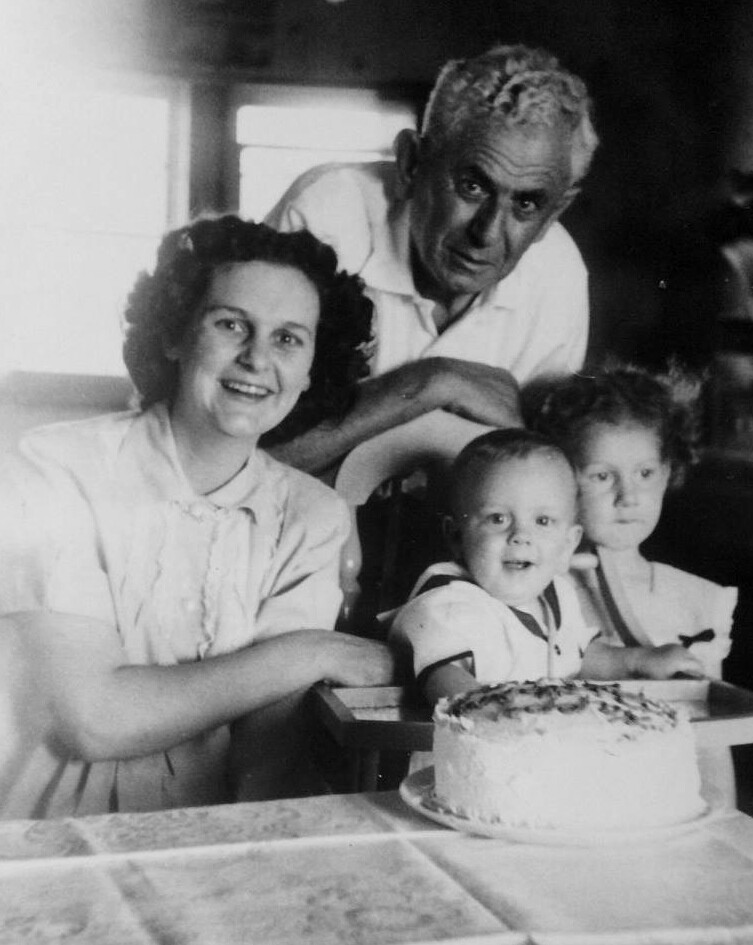 une famille américano-arménienne dans les années 1950